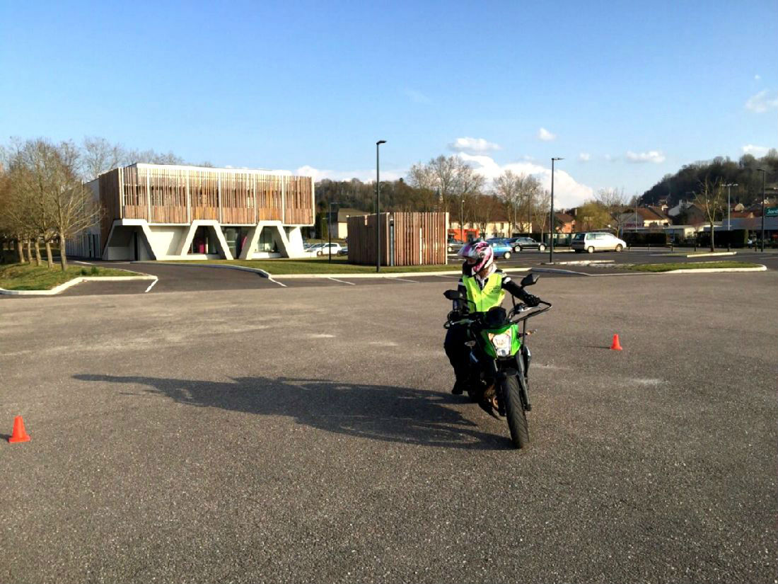 AUTO ECOLE TRAJECTOIRE VESOUL, SCEY SUR SAONE, JUSSEY, FAVERNEY, HAUTE SAONE