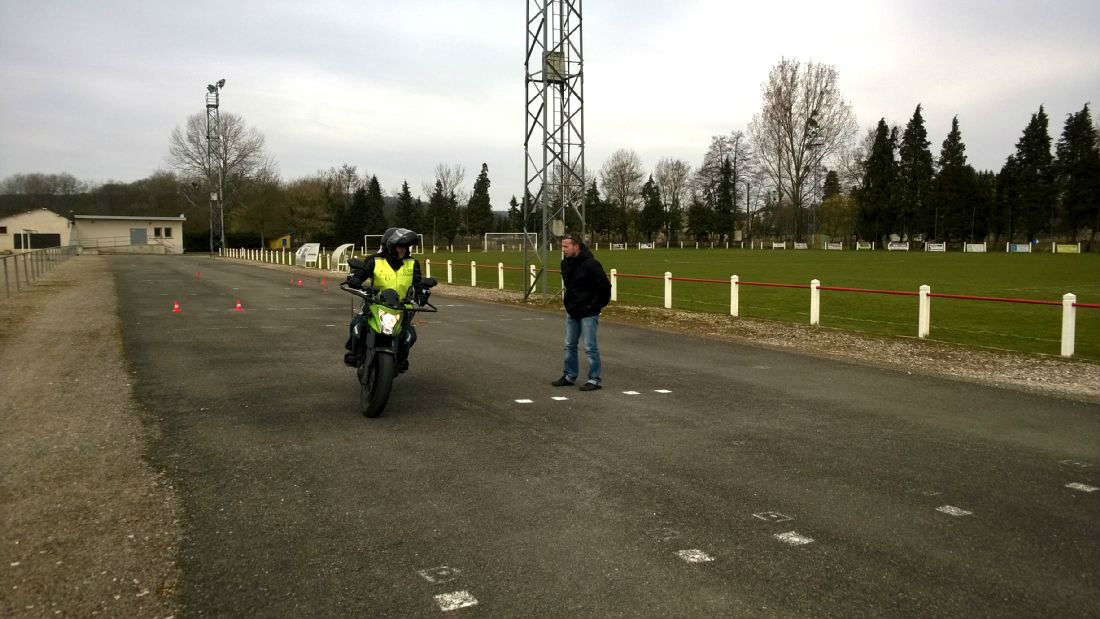 pistes prives moto, moto-cole , auto-cole trajectoire