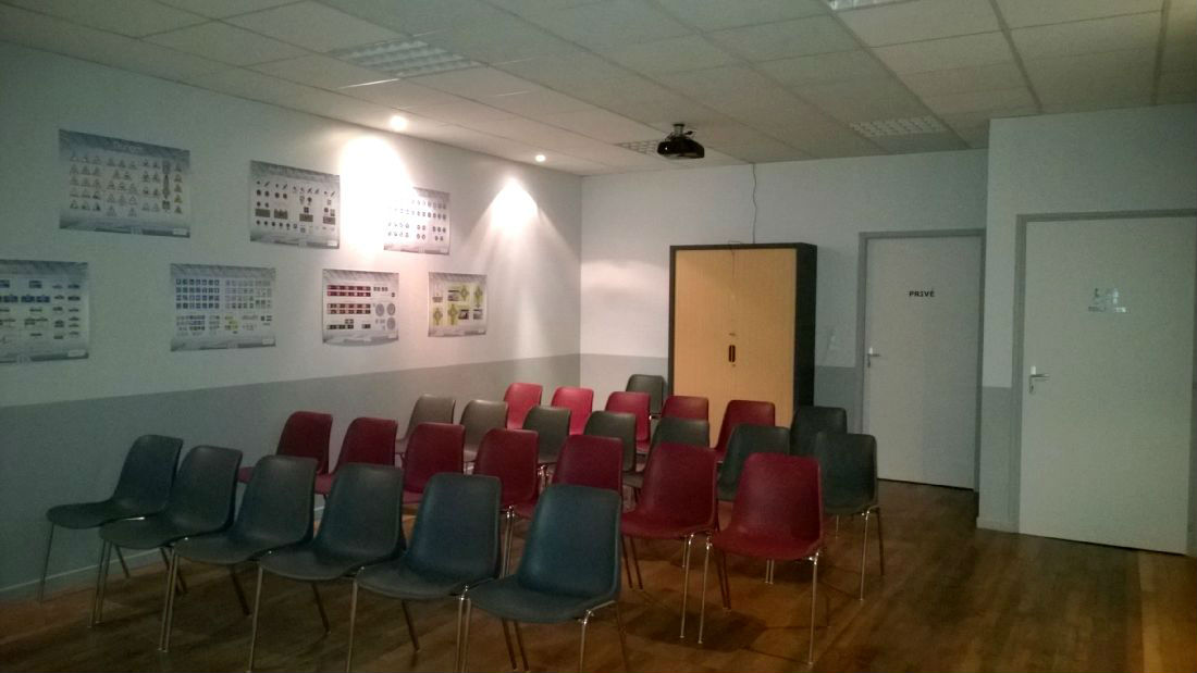 Salle de code auto ecole trajectoire Jussey