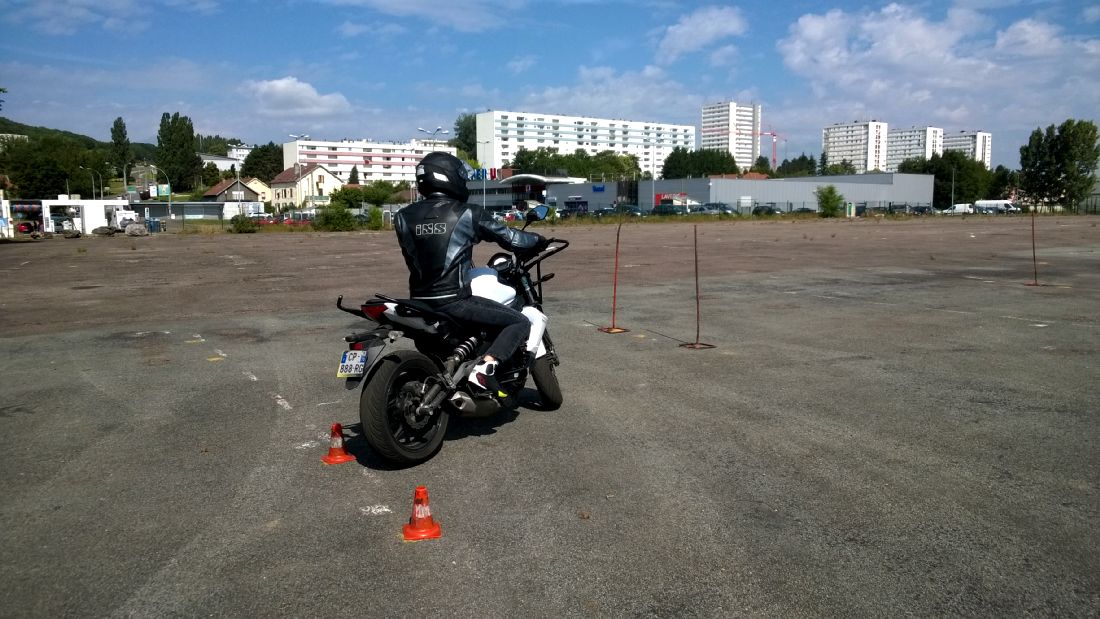 er6n a vesoul permis moto ecole trajecoire, moto ecole carrey vesoul