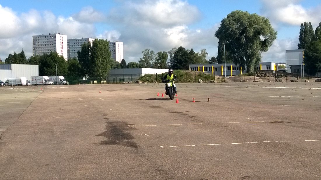 MOTO ECOLE CARREY, AUTO ECOLE CARREY A VESOUL